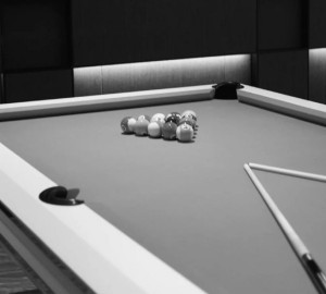 揭秘杭州KTV订房小妹：职业魅力与幕后故事