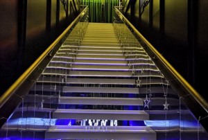 杭州九辉KTV：城市娱乐新地标，尽享奢华音乐盛宴