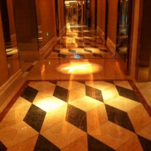 杭州萧山区北干街道附近酒吧招聘商务礼仪,一个月工资多少