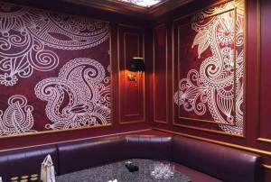 杭州临安区龙岗镇附近夜场招聘商务礼仪,加班双倍工资吗？