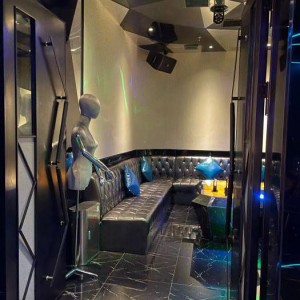 深圳工厂招聘文案图片（深圳工厂诚聘英才宣传海报）