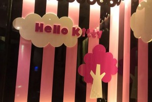 杭州上班轻松的夜场招聘包厢服务员,工作环境和氛围如何？