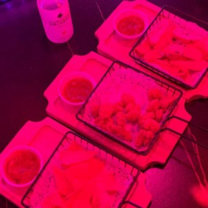 月子中心护理工招聘文案（产后护理中心专业护理员招募启事）