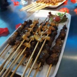 杭州西湖区灵隐街道附近夜总会招聘包厢服务员,ktv领班队长微信多少