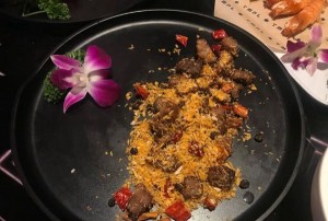 杭州西湖区三墩镇附近夜总会招聘包厢陪唱,一个月工资多少