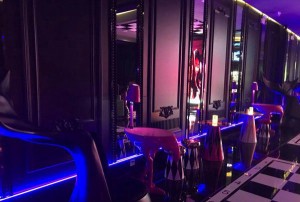 杭州顶级KTV演艺盛宴：尊享奢华娱乐体验