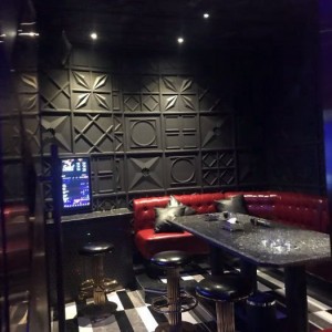 杭州富阳区东洲街道附近夜场招聘包厢气氛租,工作好做吗？